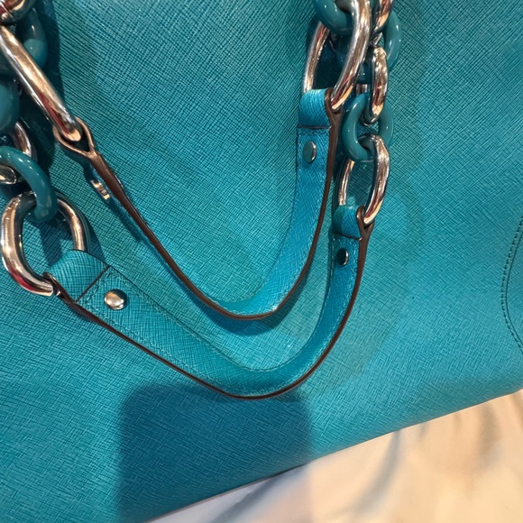 Michael Kors Cynthia Turquoise Shoulder Bag - Picture 3 of 7